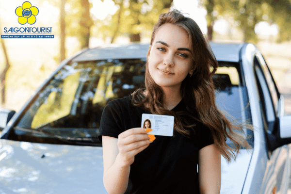 Trường dạy lái xe quận 10