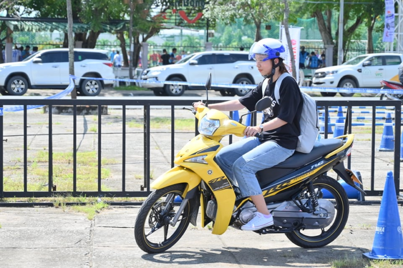 hoc thi bang lai xe may 3 1